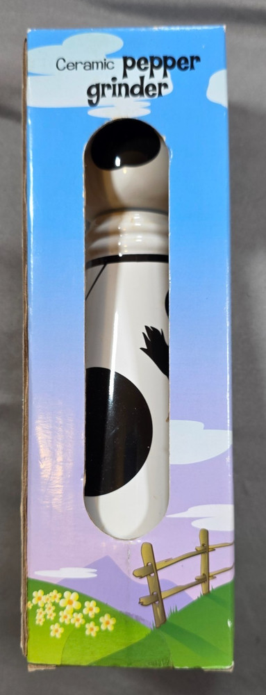 Kamenstein Cow Pepper Grinder Ceramic Hand Painted Kitchen Decor