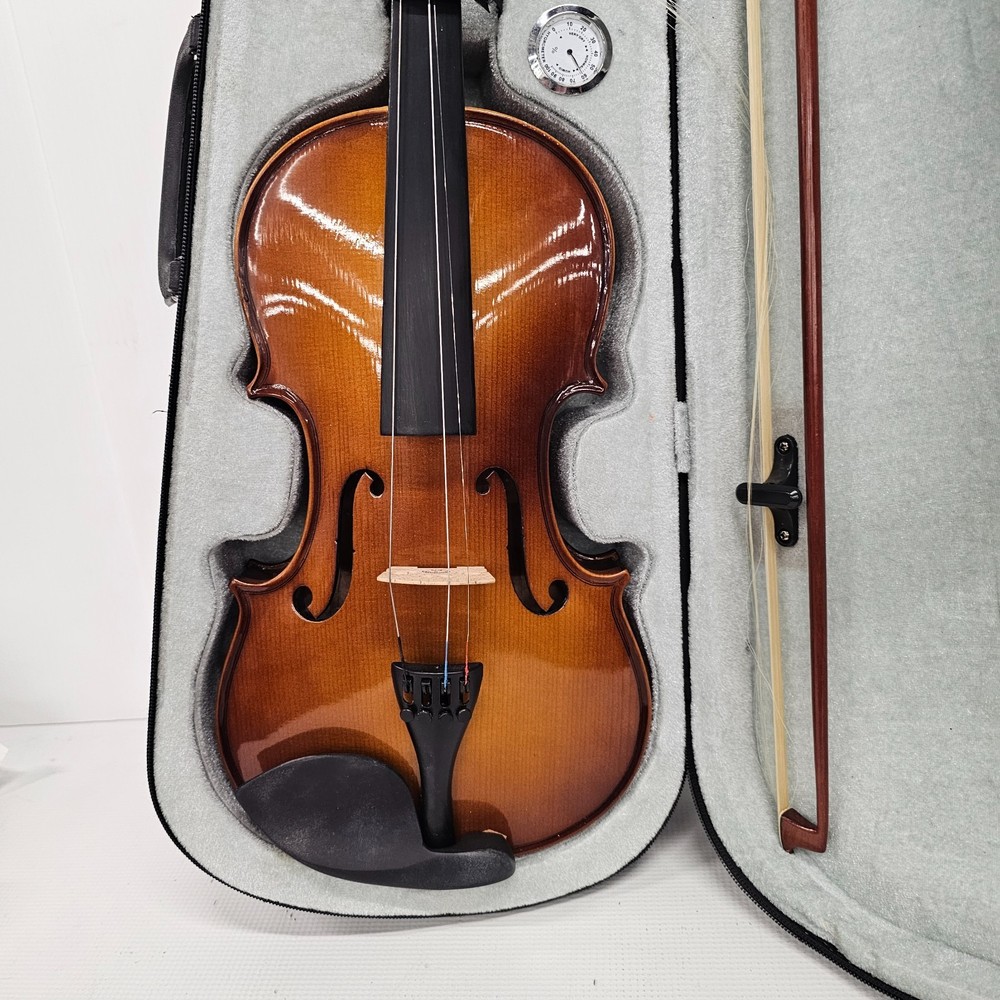 Student Violin (missing label needs strings) 4/4