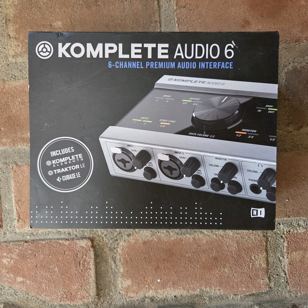 Native Instruments Komplete Audio 6 USB Audio Interface w/ Box Manual Tested