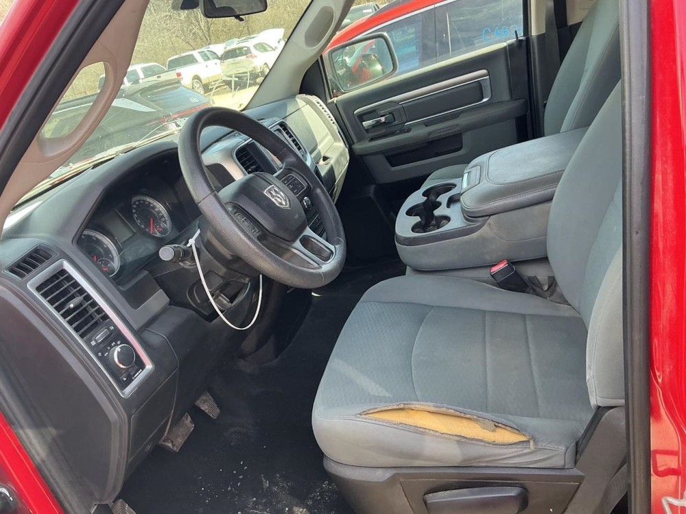 TDODR1500 2018 Glove Box 4978817