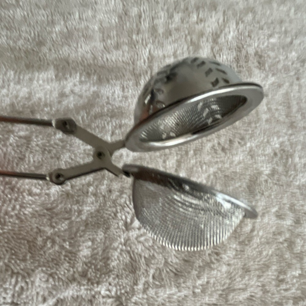 Stainless Steel Spoon Tea Infuser Round Reusable Silver