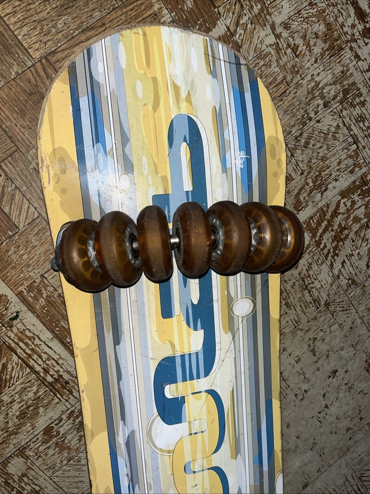 Flow Lab Board G&S Skateboard 7 Wheel 14 Wheel