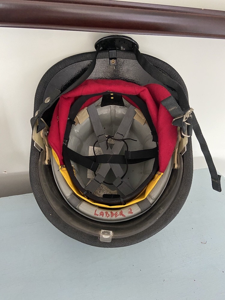 Black Firefighter Helmet