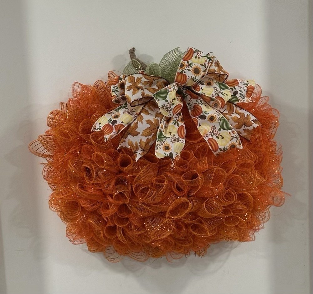 FALL PUMPKIN WREATH