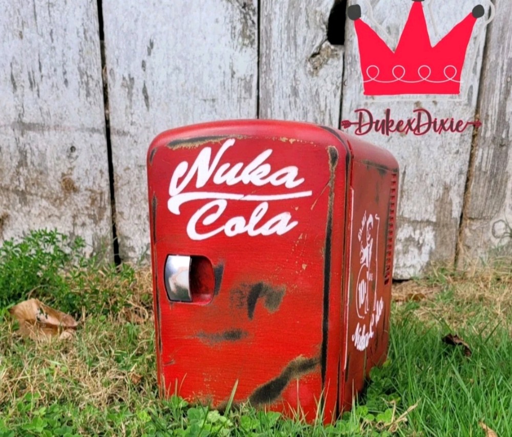 Fallout Mini Fridge Nuka Cola