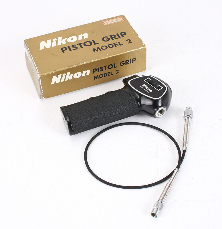 NIKON PISTOL GRIP MODEL 2 + CABLE, BOXED/212447