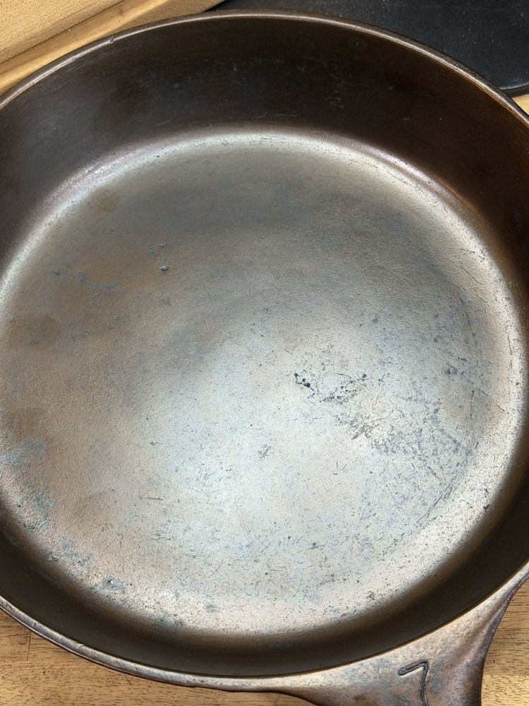 Vollrath Ware - #7 Skillet