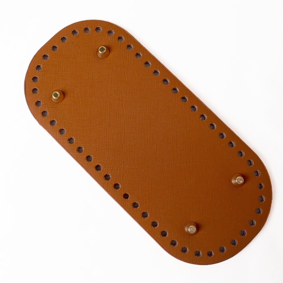 Riveted Oval Base Insert Small (22×10cm) Camel