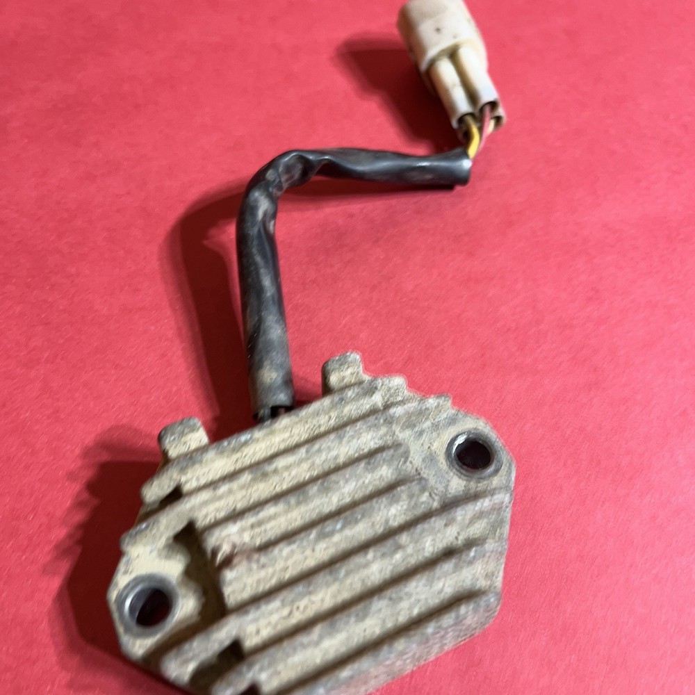 2004-2007 Yamaha Yfz450 Regulator Rectifier