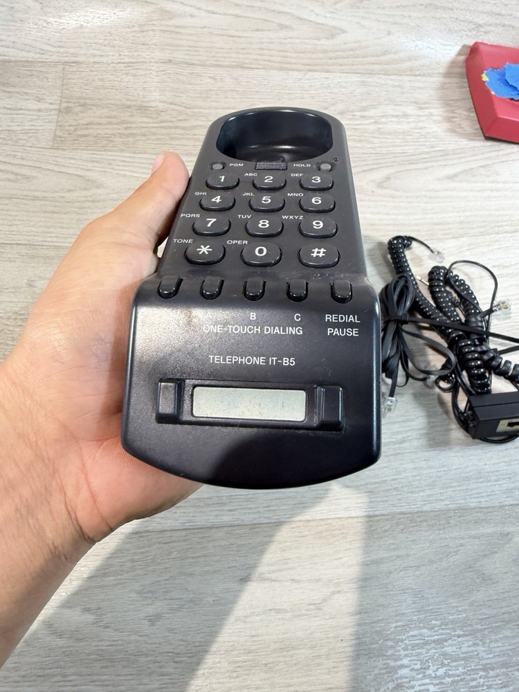 Sony (Vintage) IT-B5 Forest Green Push Button Phone