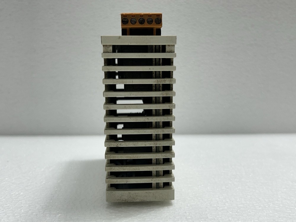 Schneider Electric 499NES18100 Ethernet Cabling System