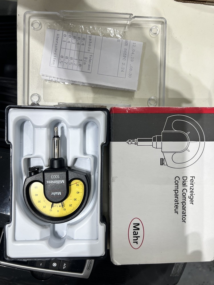 MAHR Precision Dial Millimess Mechanical Dial Comparator - Micron Accuracy