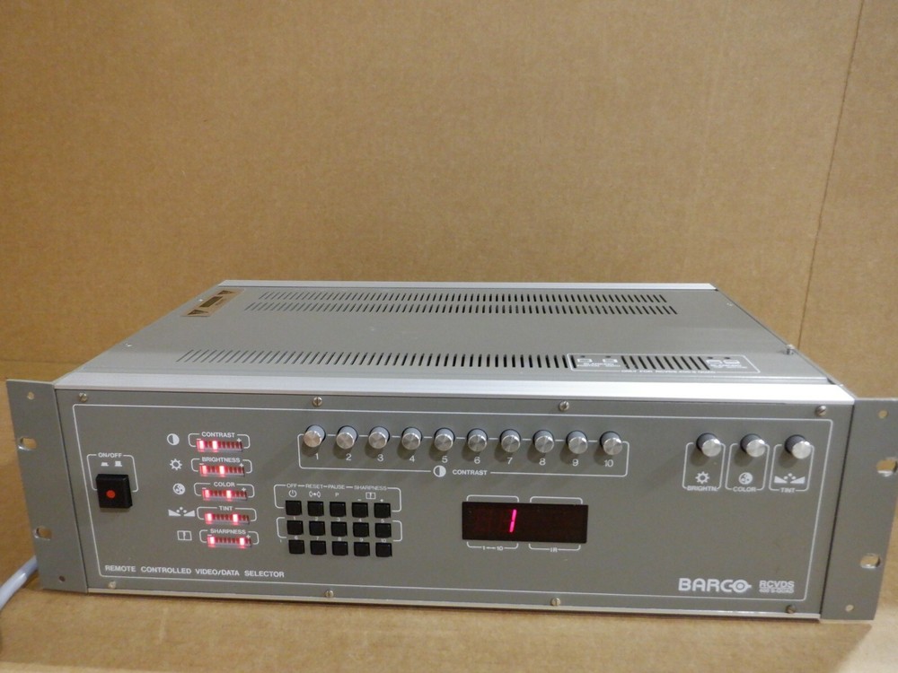 BARCO RCVDS 400S-QUAD REMOTE CONTROLLED VIDEO / DATA SELECTOR