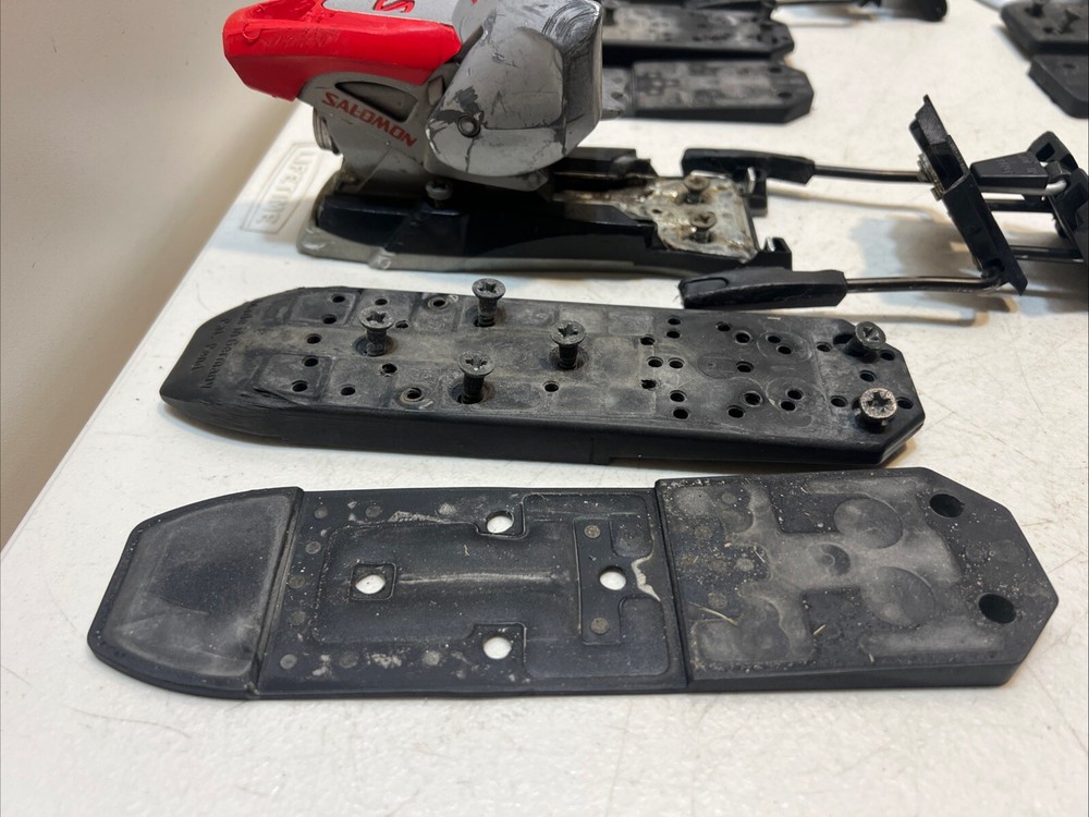 Downhill Ski Bindings Salomon 900S Spheric Poly Flex Snow Skiing - Bindings Only