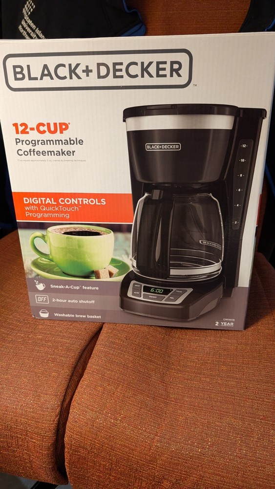 Black + Decker model CM1160B 12-Cup Programmable CoffeeMaker NIB
