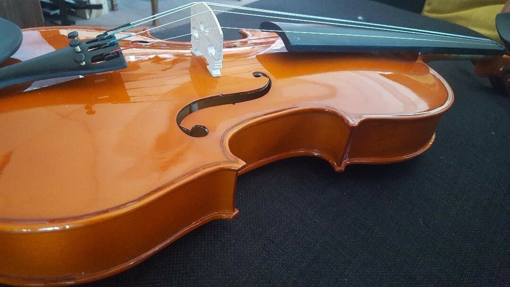Beautiful 16" Solid Maple Professional Viola