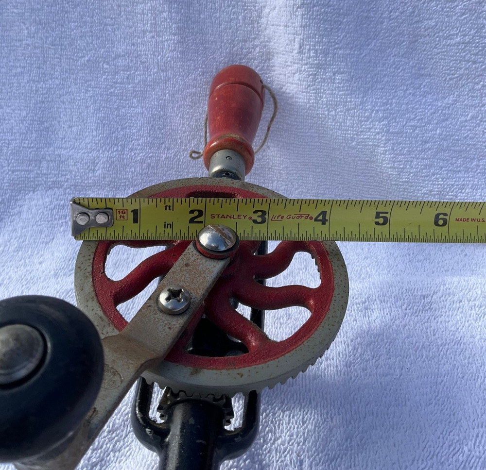 SOJO 2-01 ANTIQUE HAND DRILL WITH BITS IN HANDLE