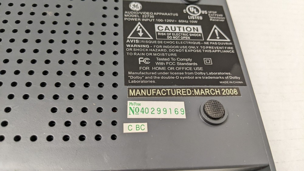 GE Smart Digital Converter Box • Model 22729 with Remote Cable • Open Box