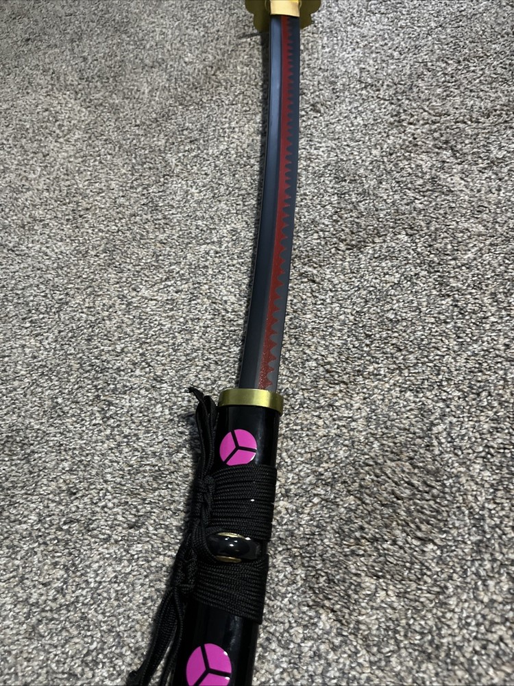 TWO SHARP REPLICA KATANAS (SEE DESC)