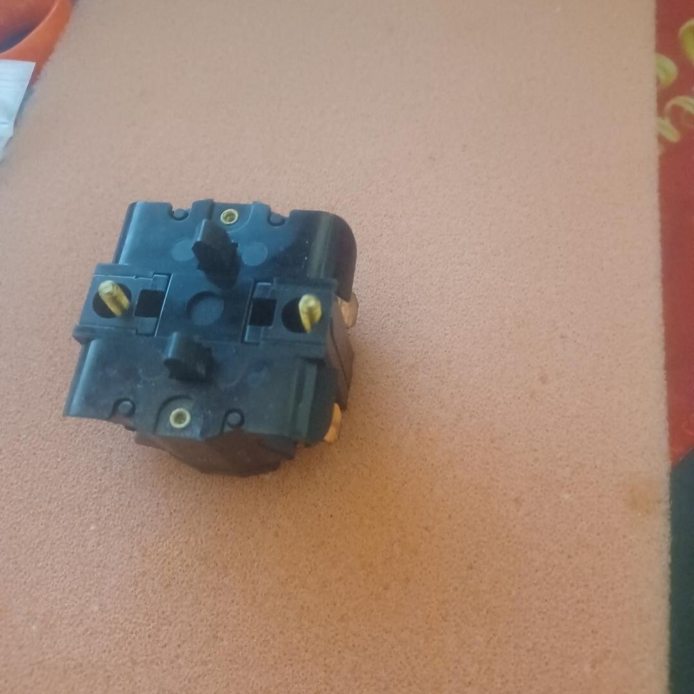 Micro Switch PTCC CONTACT BLOCK 2NC-2NO 600VAC