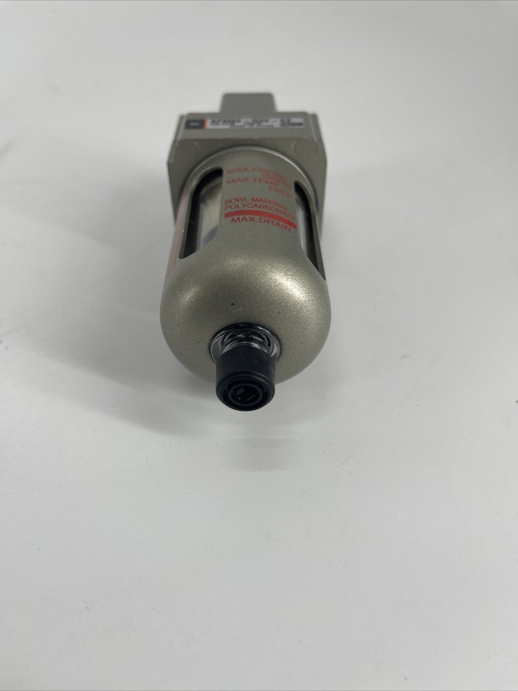 SMC AFM20-N02-CZ Mist Separator BROKEN DRAIN PLUG