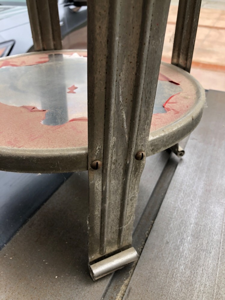 DAYSTROM VINTAGE METAL SIDE TABLE