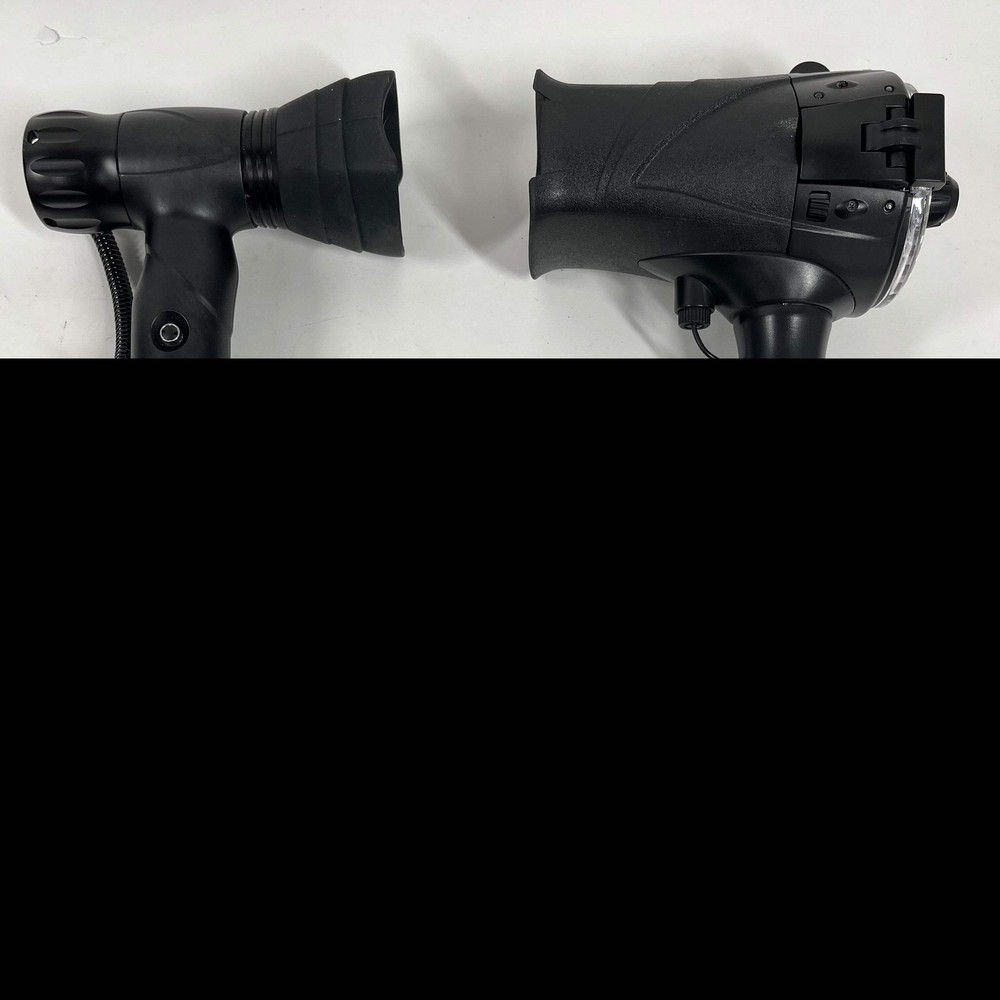 SeaLife DC1400 Underwater Camera Case + Flash Light Bundle