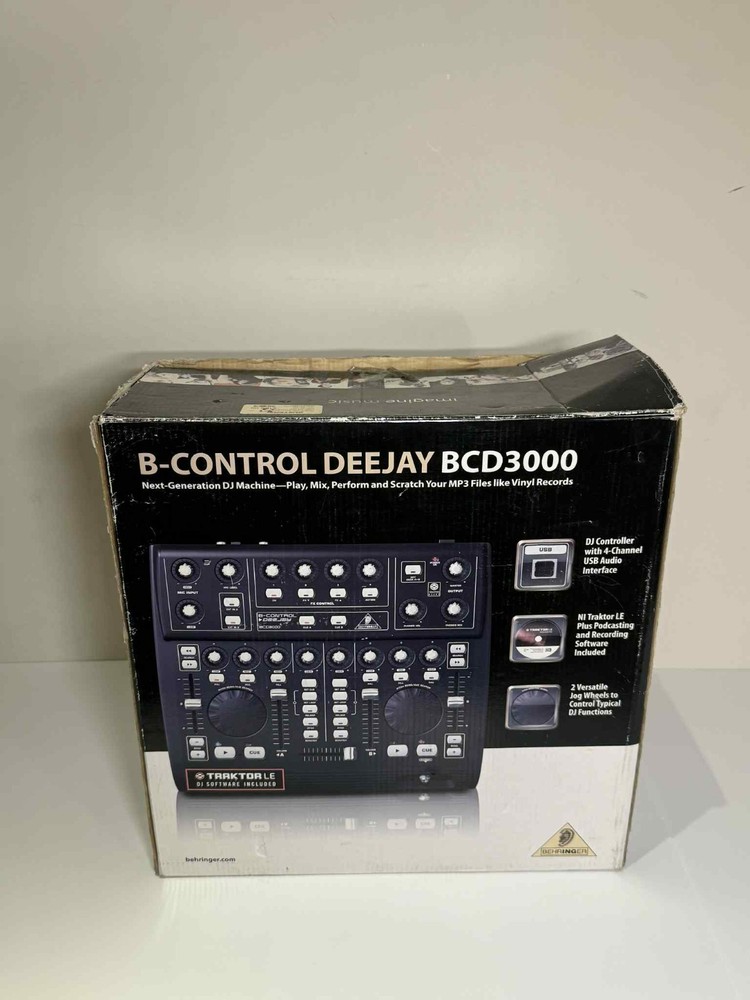 Behringer B‑Control Deejay BCD3000