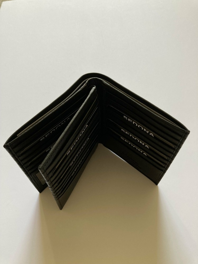 SEDONA-Passport Wallet