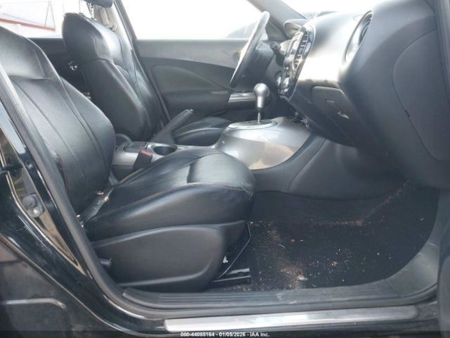 JUKE 2012 Glove Box 4965093