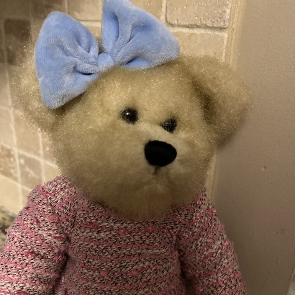 Boyd’s Bears plush Snowflake 2003 Bear 15”