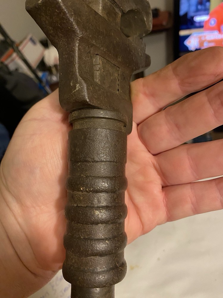 Vintage Monkey Wrench - Bemis & Call H&T Double Jawed Parrot/ Eagle Beak Monkey