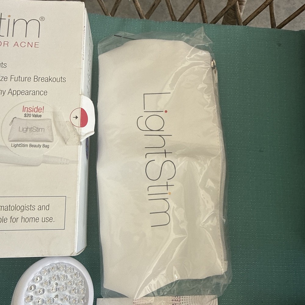 LightStim for Acne LED Light Therapy Device -