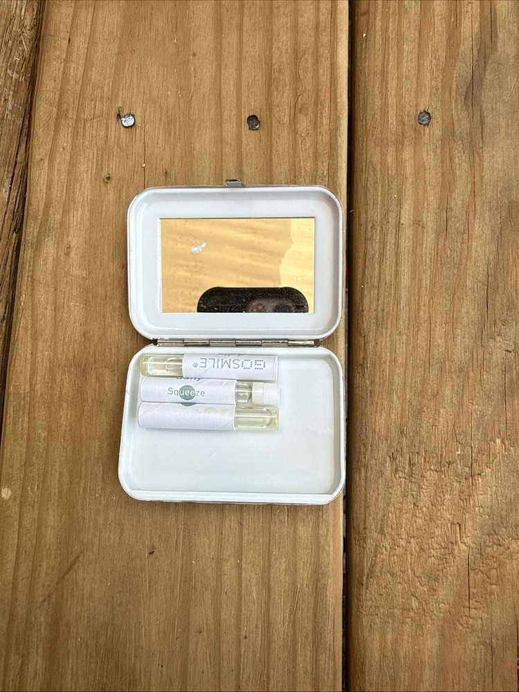 GO SMILE Teeth Whitening System 3 Days With Case