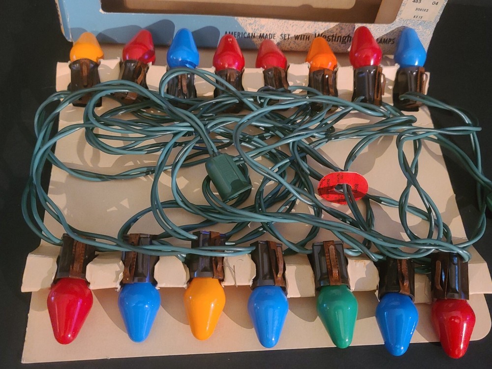 Ever-Lite Christmas Screw Bulb Multi Color Lights Everlite 15 Light String (B)