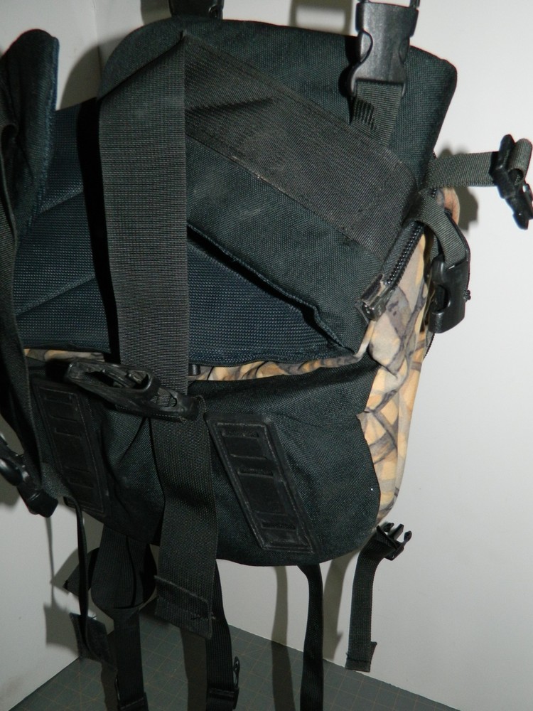 EXCELLENT Nimrod Hunting Day Pack Harness Backpack Multiple pockets FREE SHIP