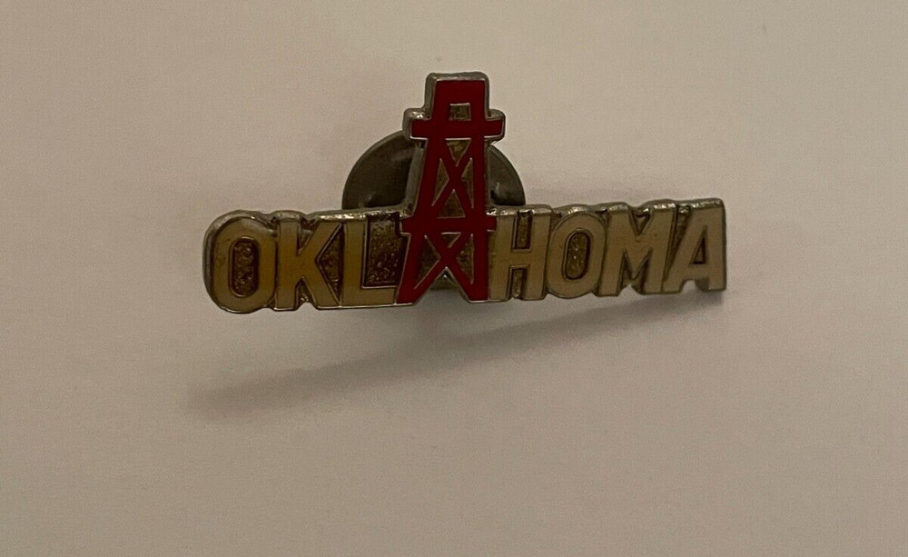Oklahoma Oil Well Pin