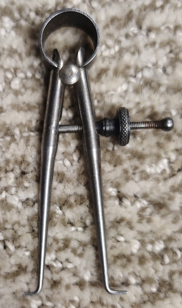 🗽 VINTAGE MINI 2-1/4" ID CALIPER