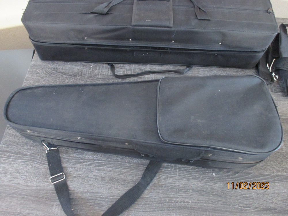 Violin with case and bow, 3/4 size.