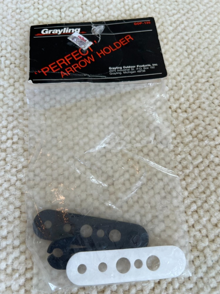 Archery Accessory Lot - 4 Items