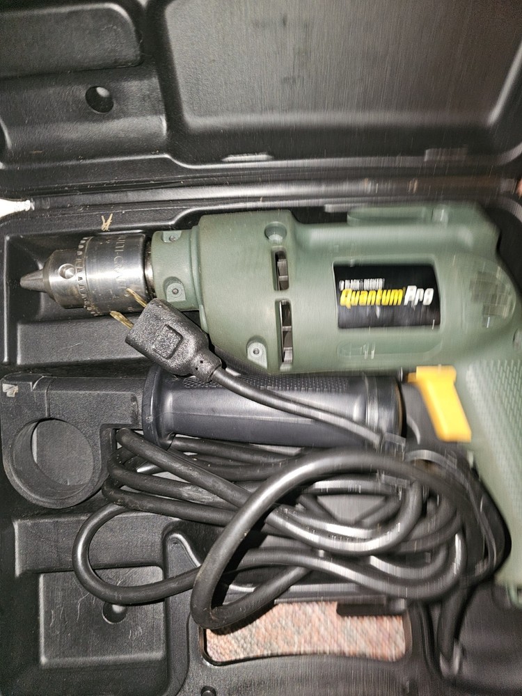 Black And Decker Quantum Pro Keyless Variable Speed 3/8” Corded Drill