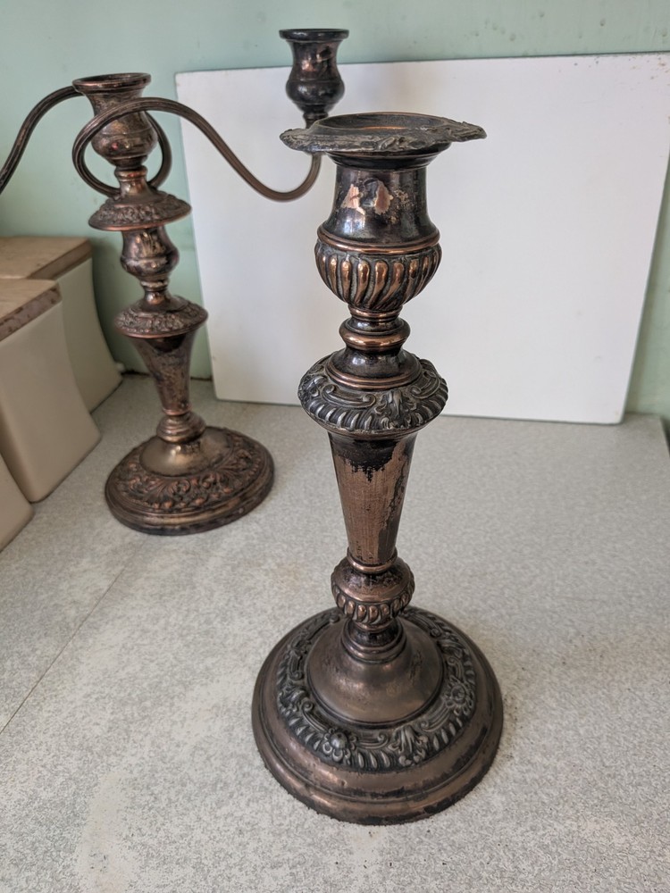 COLLECTION ANTIQUE SILVER PLATED ON COPPER CANDLESTICKS / CANDELABRA