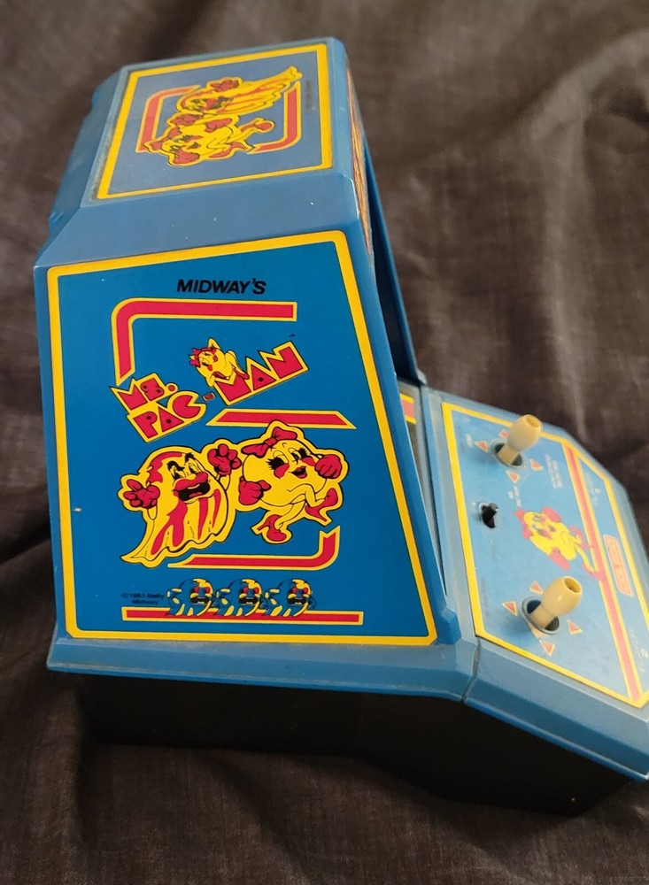 1981 Ms Pacman Table Top Arcade Coleco Bally Midway.