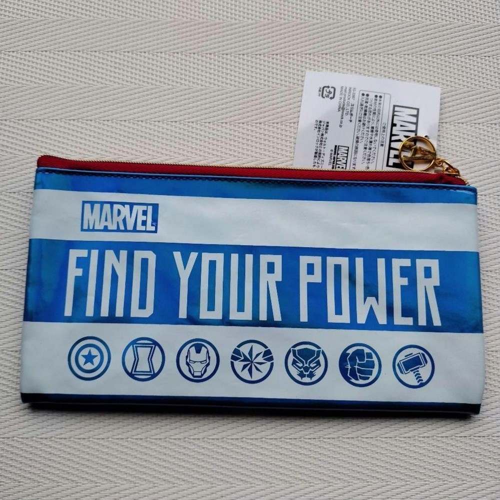 MARVEL SLIM POUCH AVENGERS