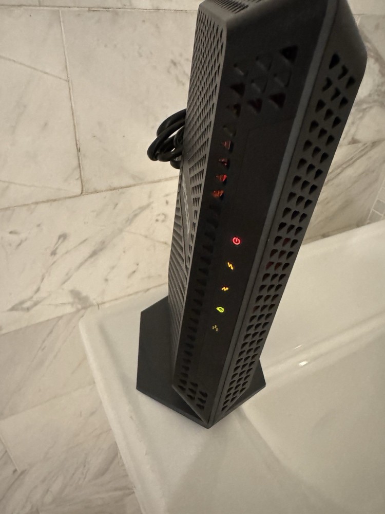 NETGEAR CM600 Docsis 3.0 High Speed Cable Modem box