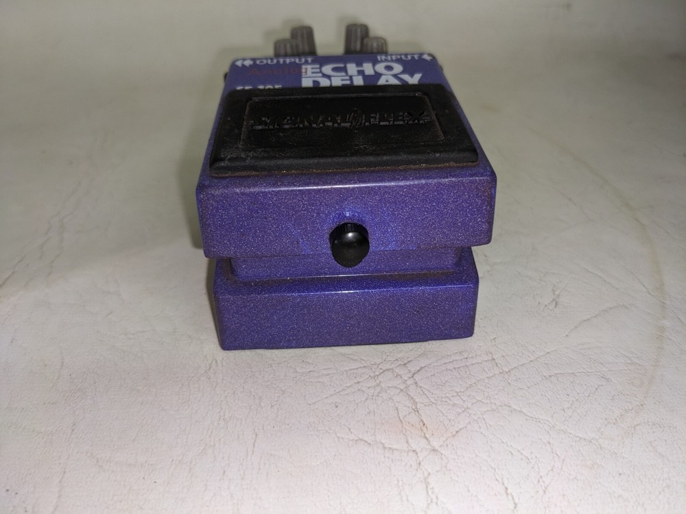 SIGNAL FLEX SF 10E Analog ECHO DELAY (153)