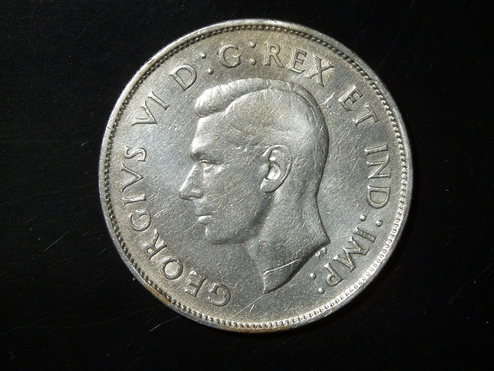 CANADA 1941 50 CENTS COIN #1