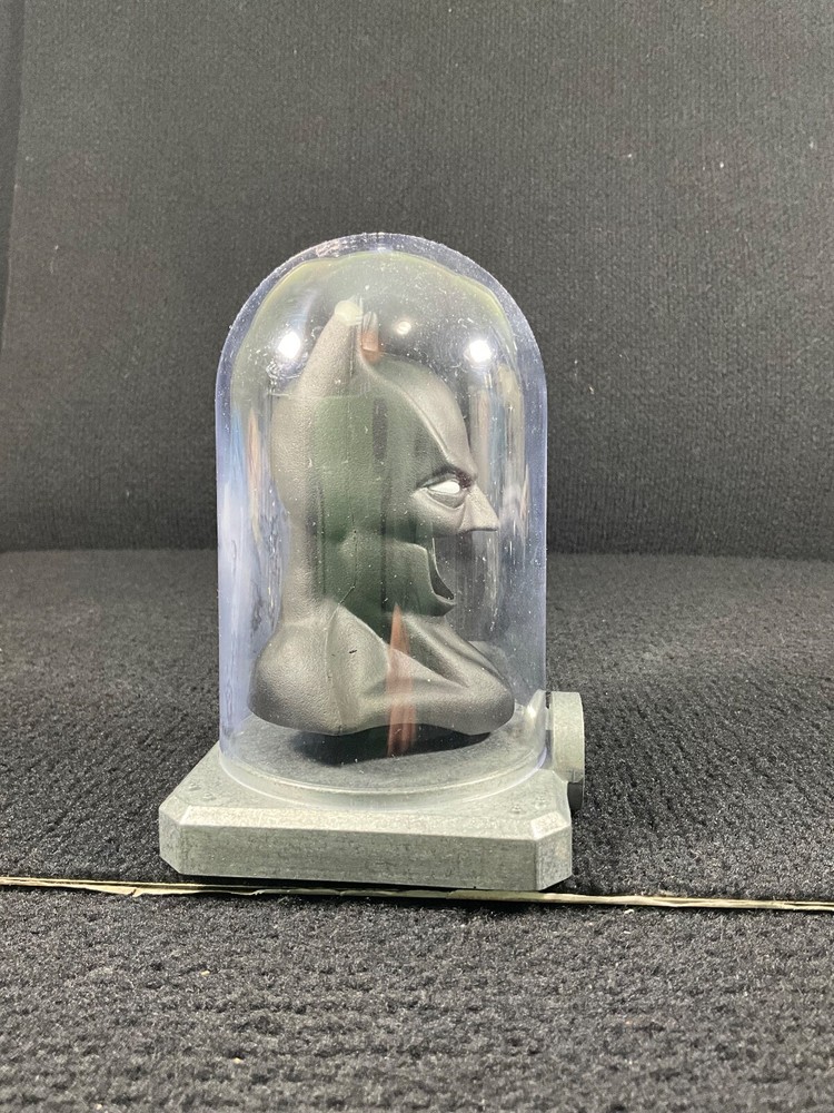 MINI LIGHT EYES BATMAN COWL IN DOME