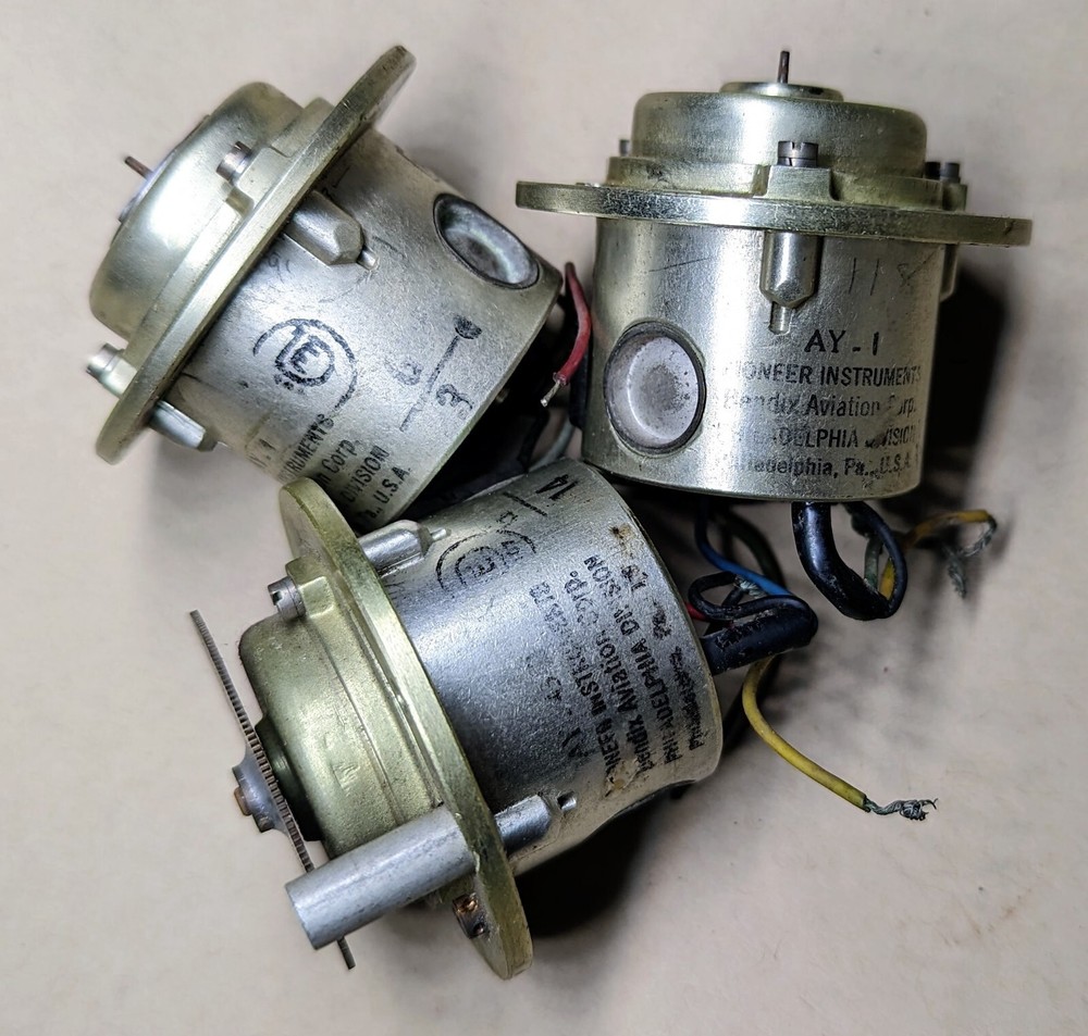 THREE Bendix AY-1 synchro transmitters - Pioneer Instruments