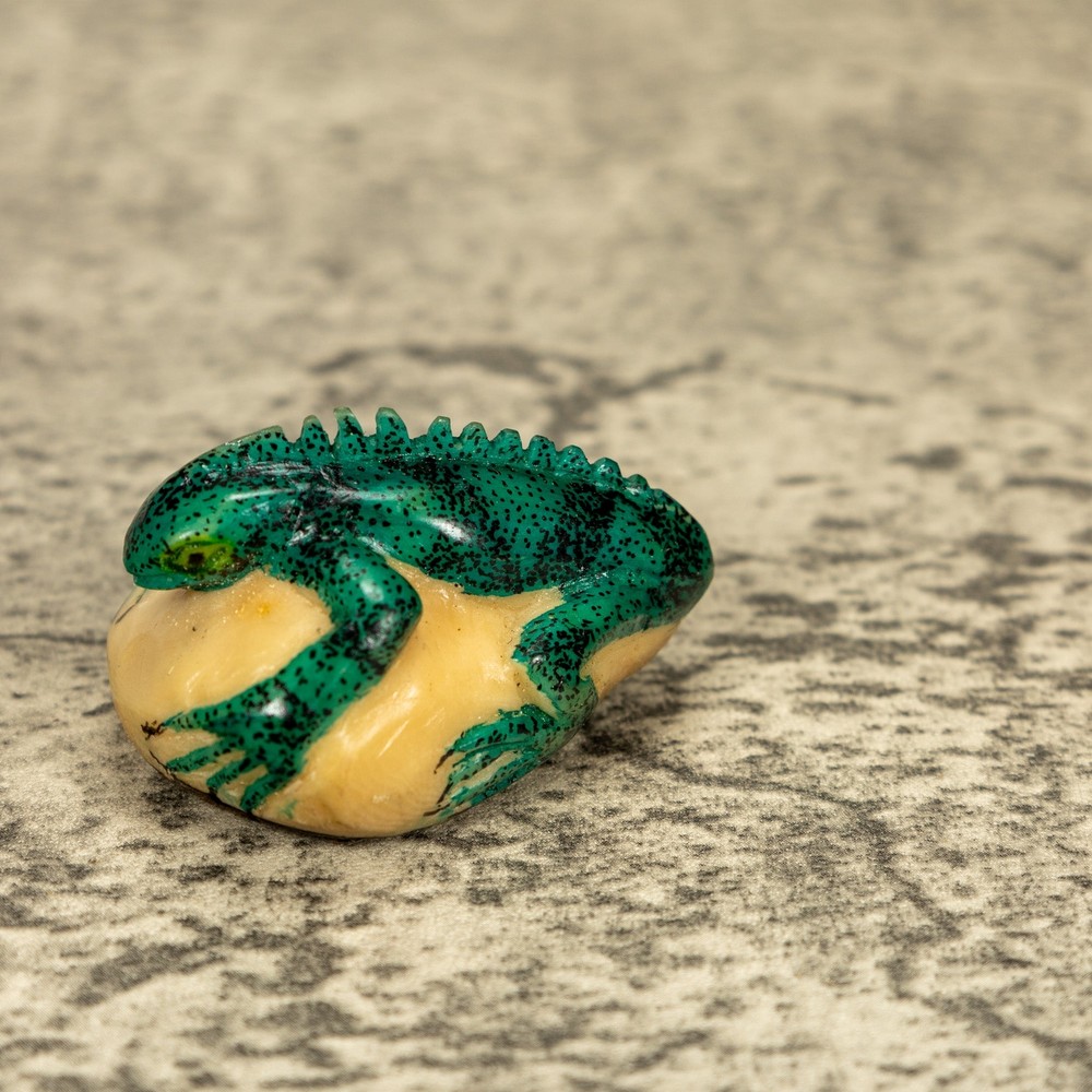 Green Iguana Lizard Tagua Nut Carving
